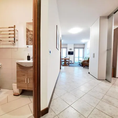 Casa Alpina - *